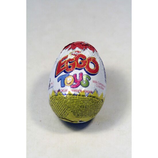 Ou de ciocolata cu surprize Eggo toys, 25g